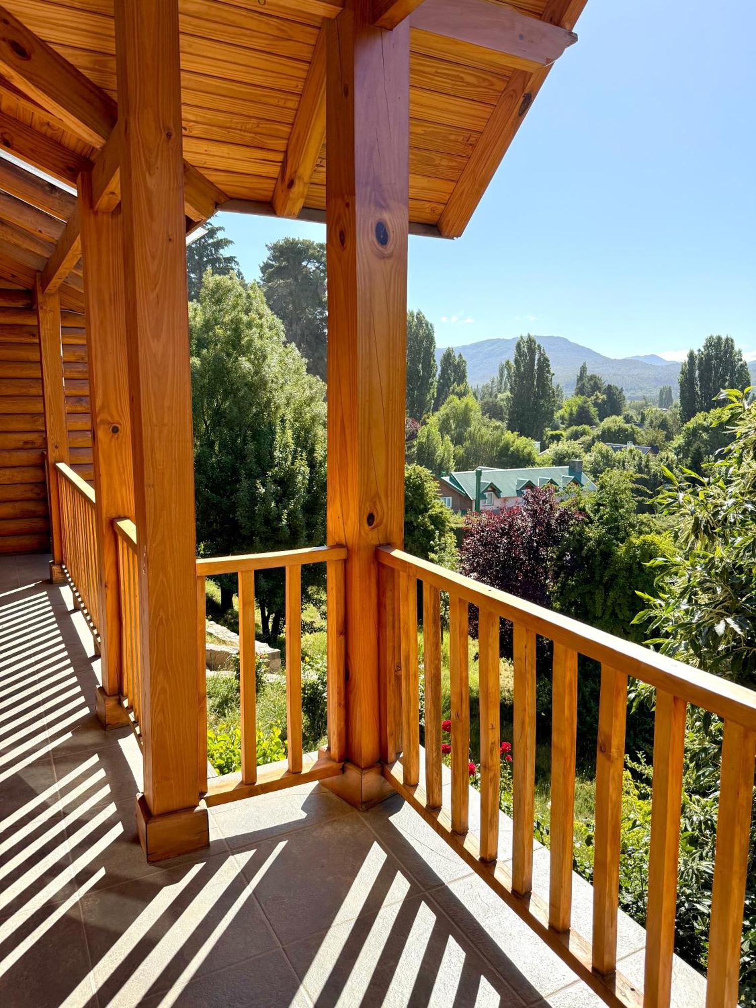Hosteria Baerenhaus San Martín de los Andes Eksteriør bilde